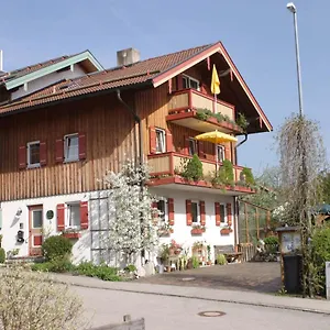 Haus Oberland Apartment